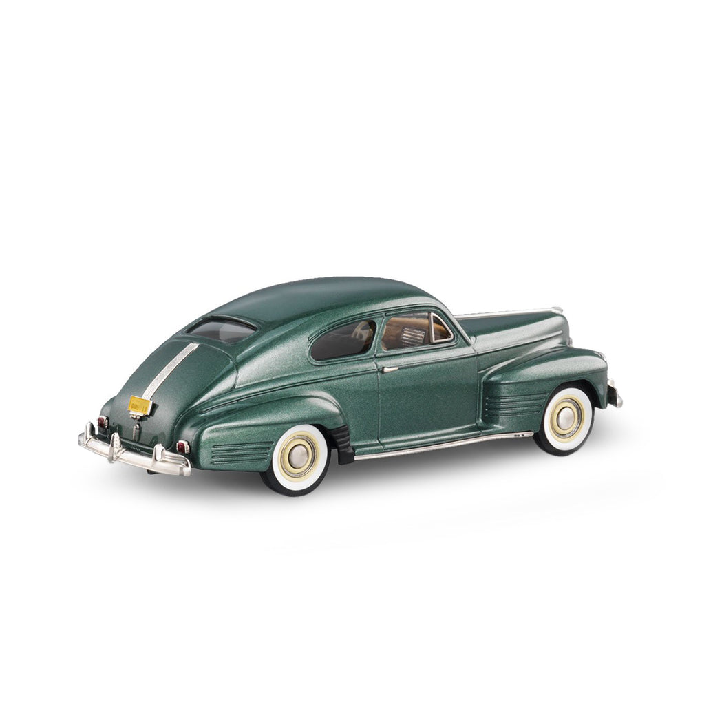1941 Pontiac Streamliner Torpedo Sedan Coupe