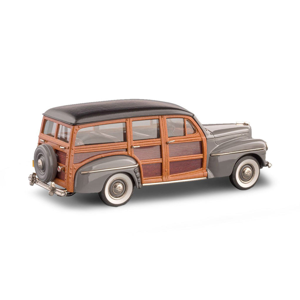 1948 Ford V-8 Station Wagon