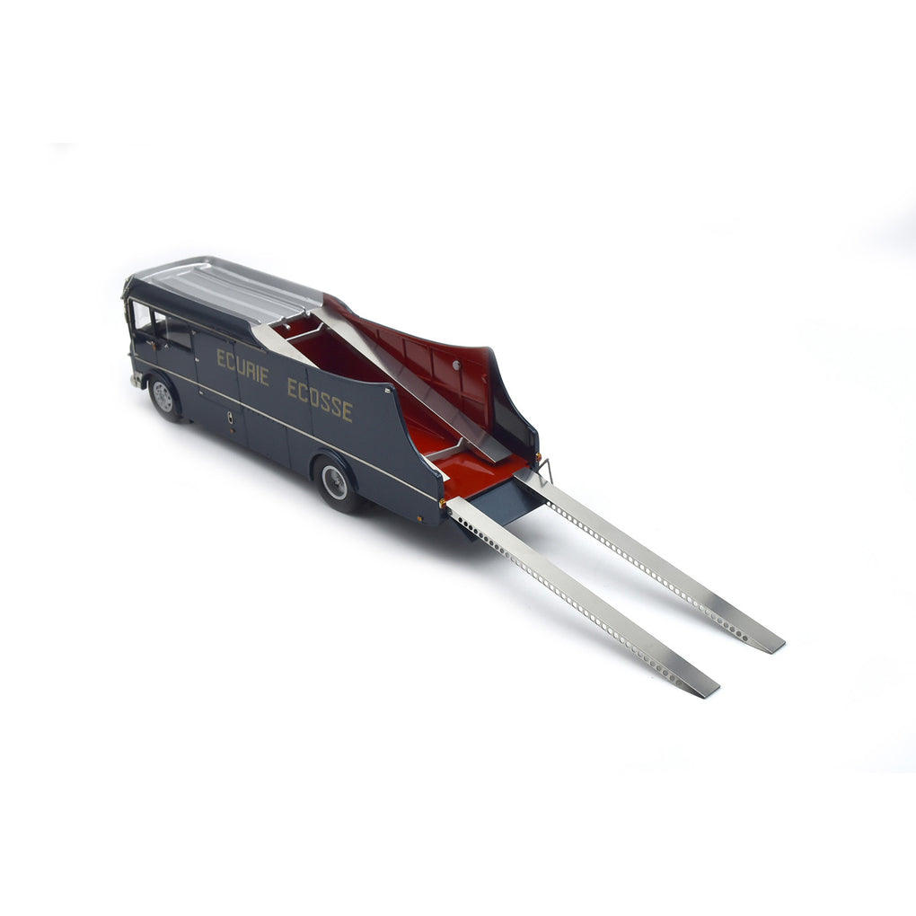 SP2 Ecurie Ecosse Transporter