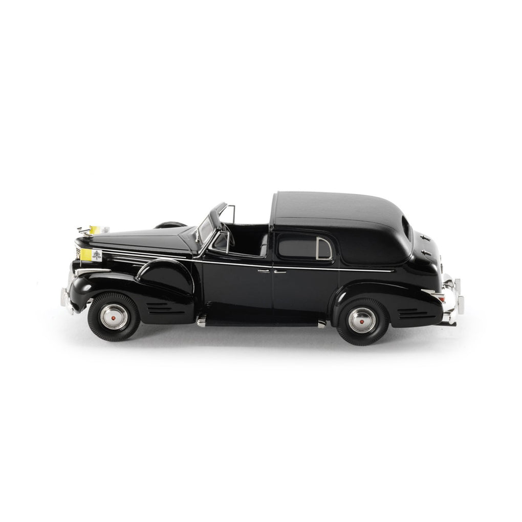 1938 Cadillac V16 Series 90 Fleetwood Town Car