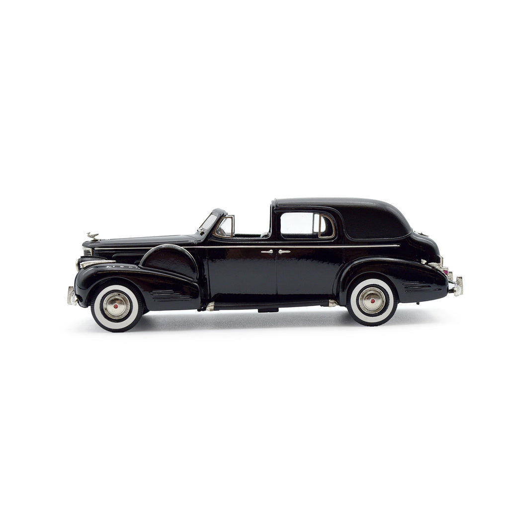 1938 Cadillac V-16 Series 90 Fleetwood Town Car
